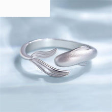 Load image into Gallery viewer, Swimming fish couple ring
