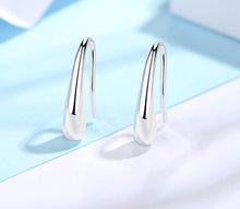 Load image into Gallery viewer, 925 Sterling Silver Small, Small And Simple Temperament Personality Cold Wind Ear Buckle Earrings