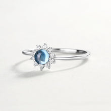 Load image into Gallery viewer, Blue Topaz Sunflower  Ring Ring