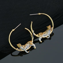 Load image into Gallery viewer, Earrings Personality Temperament Sweet Cool Style Leopard Earring Necklace