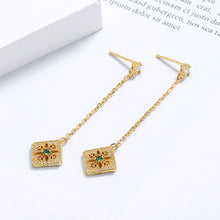 Load image into Gallery viewer, Fringe Earrings Emerald Diamond Earring Earrings